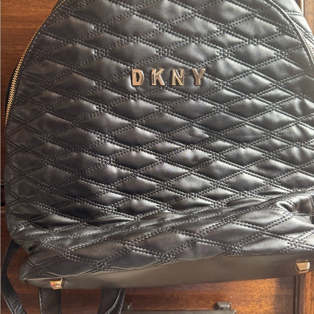 DKNY Allure Backpack Black 14" Quilted - Picture 5 of 14